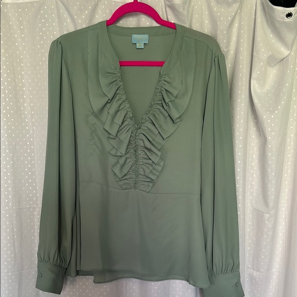 CeCe Tops - CeCe Green Ruffled Blouse with Flowing Sleeves